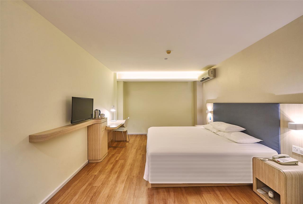 Hanting Hotel Shanghai Pudong Airport Zhuqiao Exterior foto