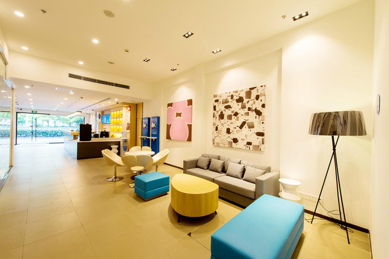 Hanting Hotel Shanghai Pudong Airport Zhuqiao Exterior foto